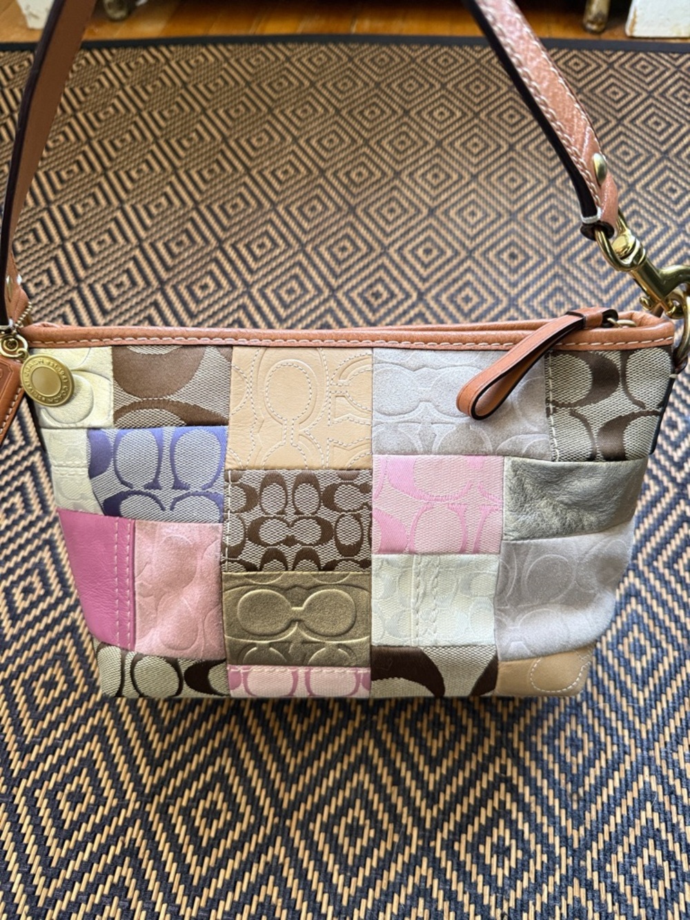 Vintage Y2K COACH Multicolor signature Patchwork Mini Hobo Demi Bag - F11708 - Picture 2 of 16
